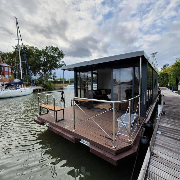 Modern, Brand New Houseboat Near Amsterdam Hotel Monnickendam Ngoại thất bức ảnh