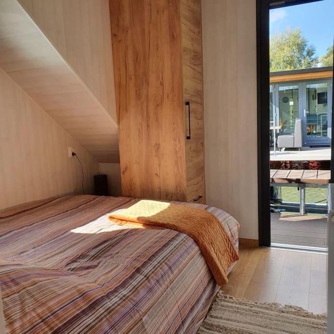 Modern, Brand New Houseboat Near Amsterdam Hotel Monnickendam Ngoại thất bức ảnh